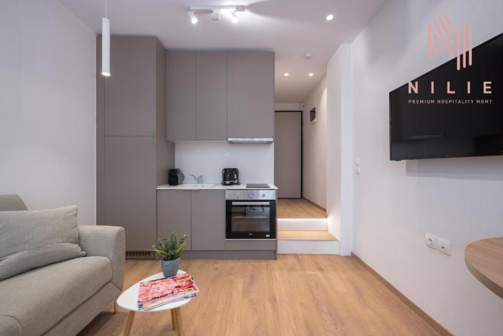 Appartamento V1 Boutique Nilie Hospitality Mgmt Salonicco Esterno foto