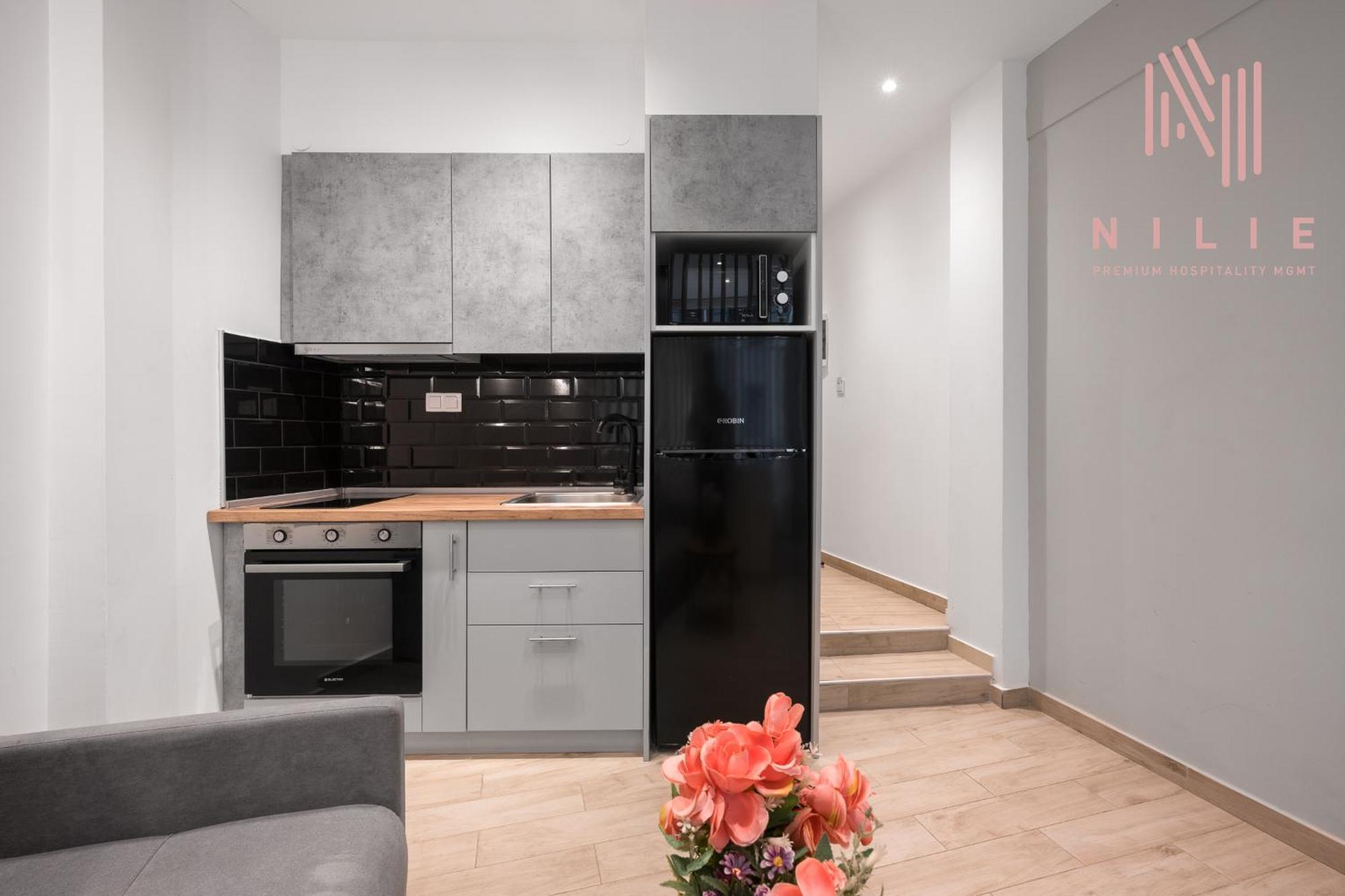 Appartamento V1 Boutique Nilie Hospitality Mgmt Salonicco Esterno foto